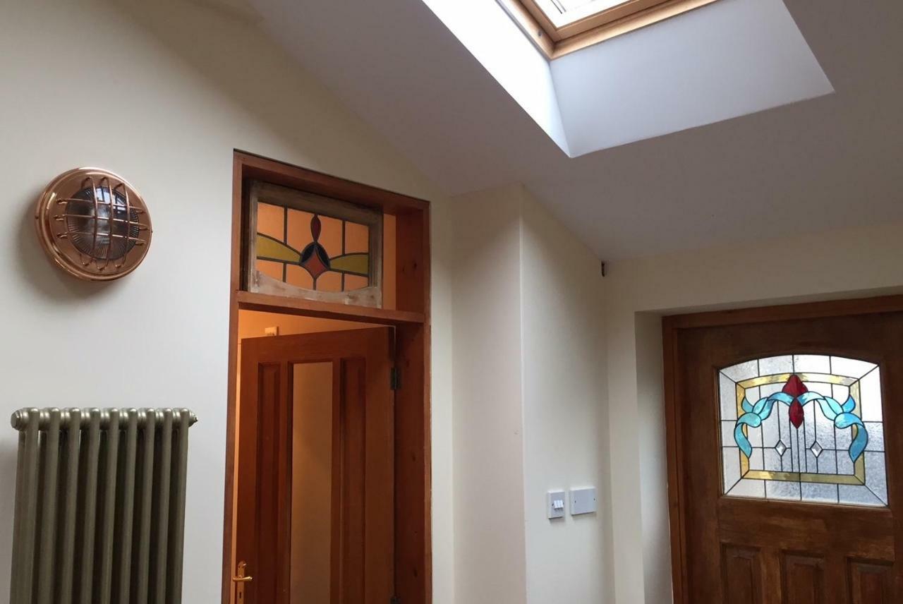 Lovely Three Bedroomed House, Parking 2 Cars Λονδίνο Εξωτερικό φωτογραφία
